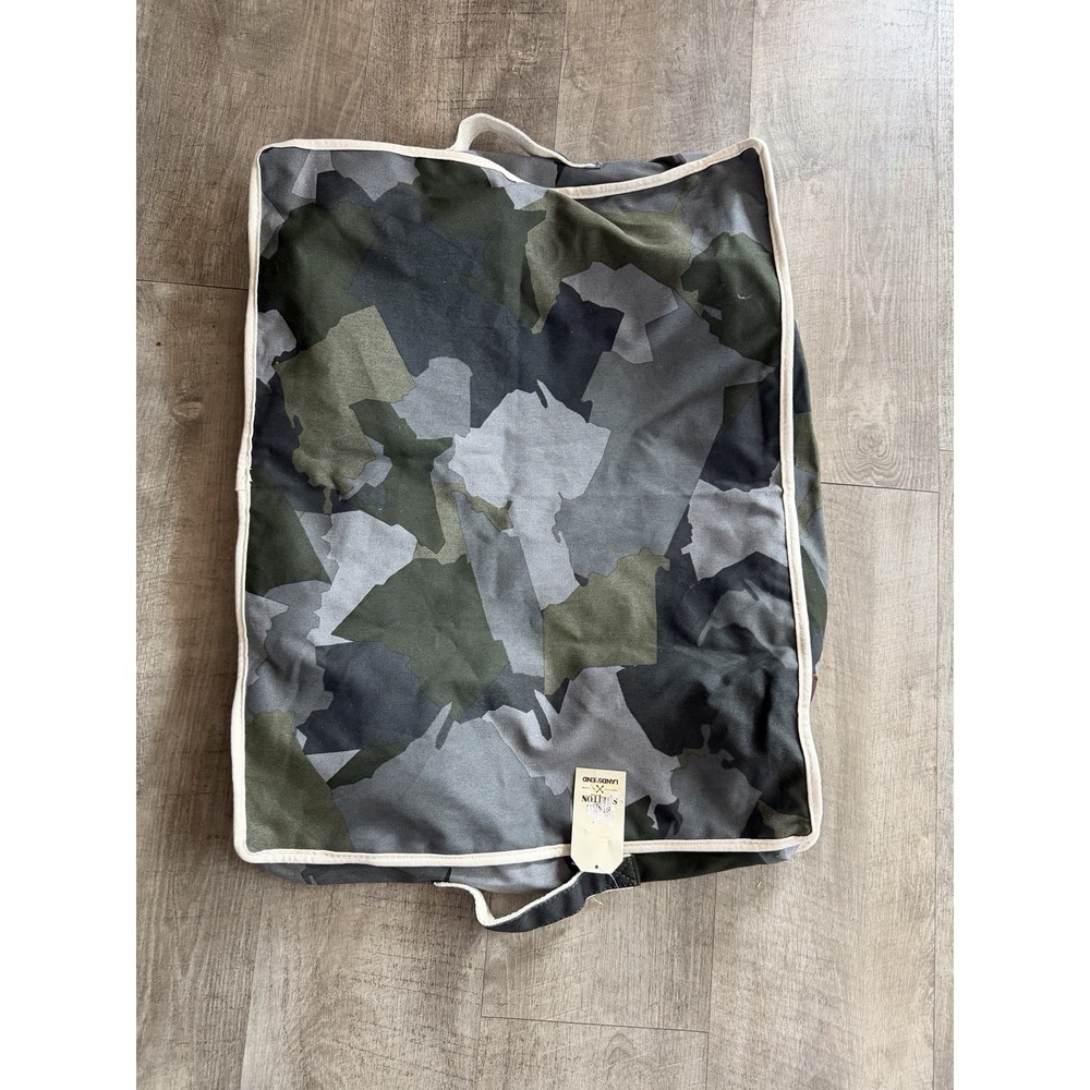 LANDS END x Blake Shelton DOG BED COVER Vintage Green Heartland Camo Small